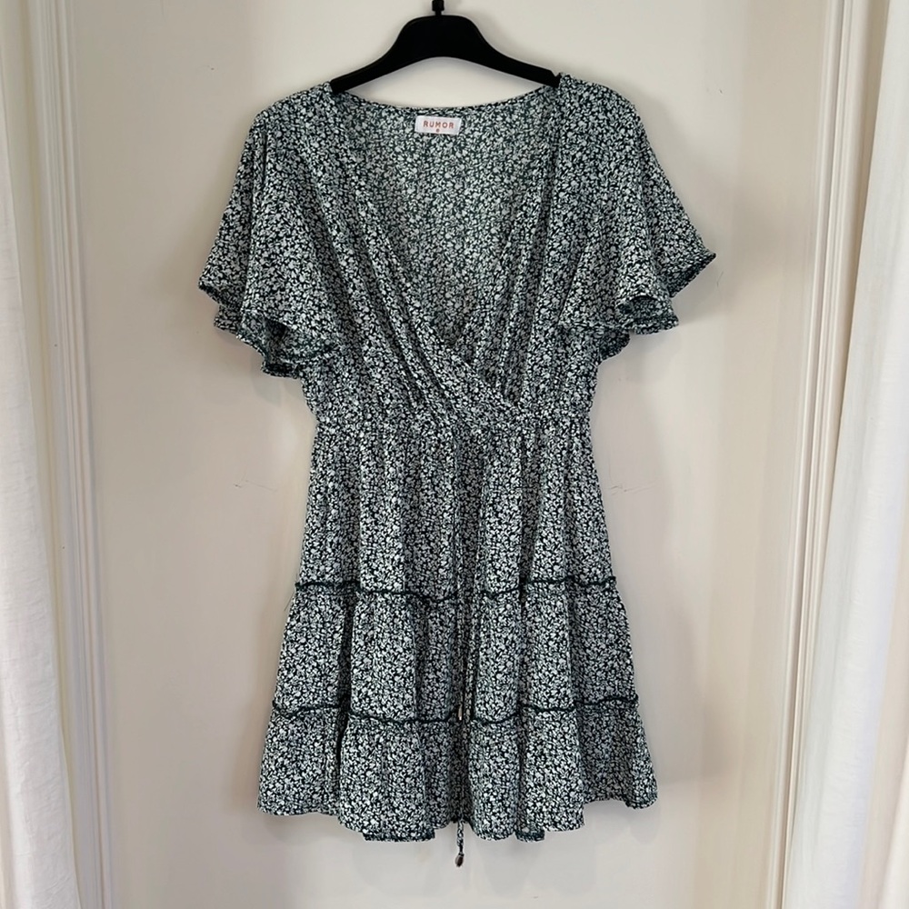 Hello Molly - Rumor v-neck green floral dress